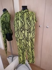 Women's Suit Nwt Reduced Size 14