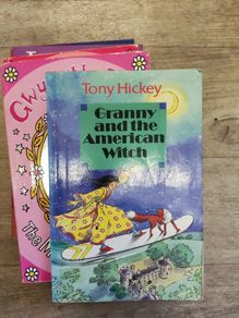 Tony Hickey Granny and the american Witch