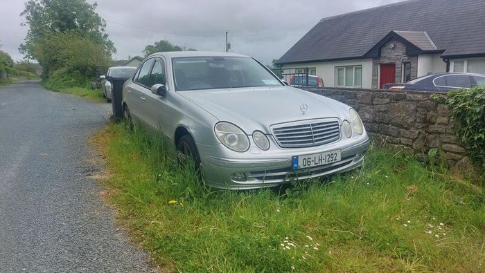 Mercedes e200 Breaking