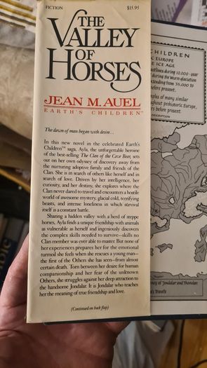 The Valley Of The Horses. By Jean M. Auel. First Edition Hardback. Earth's Children.