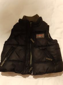 Boys gilet .Age 3-4.