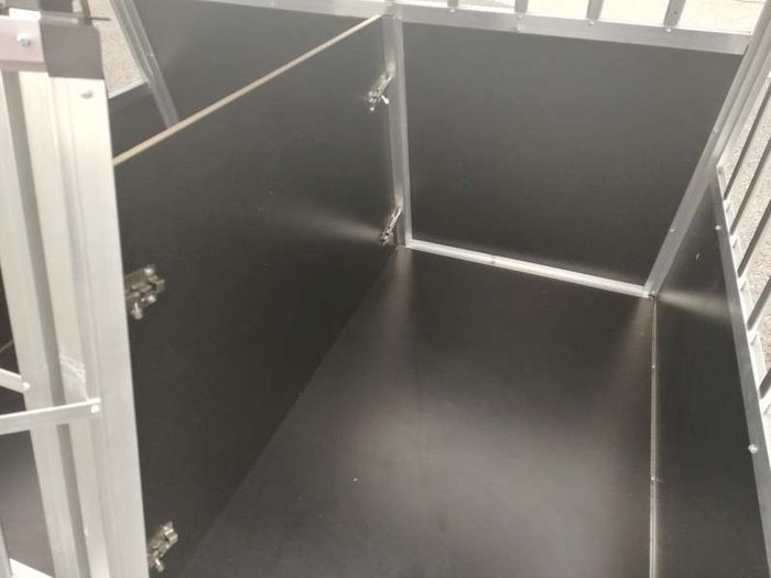 Aluminium Transportation Box For Dogs Car Transport