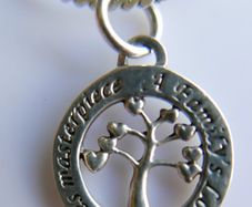 Sterling Silver 925 Tree Of Life Pendant & Chain A Familys Love is Natures Masterpiece