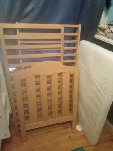 cot
