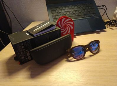 Meta glasses Oakley