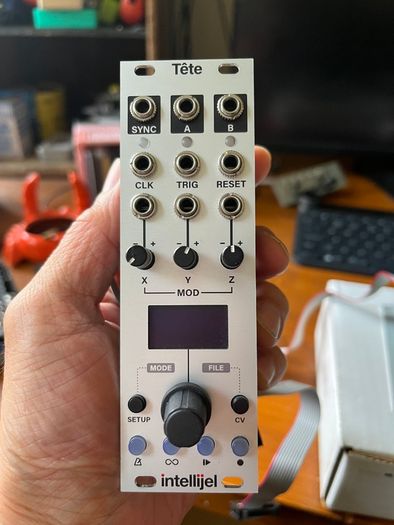 Eurorack: Intellijel, Make Noise, ADDAC Systems