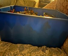 Old box of Lego + mini figures