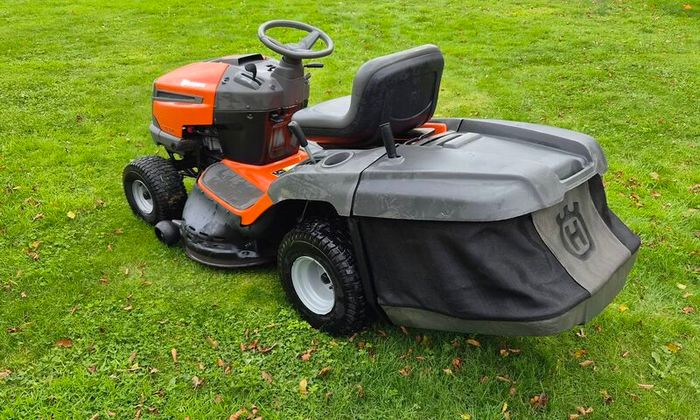 Husqvarna TC138 Ride on Mower - Year 2020