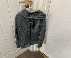 Grey mix hoodie age 8/9 reduced