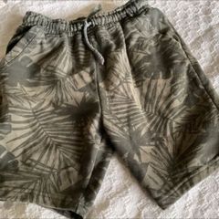 Bundle of Mixed shorts age 8/10
