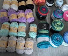 yarn bundle