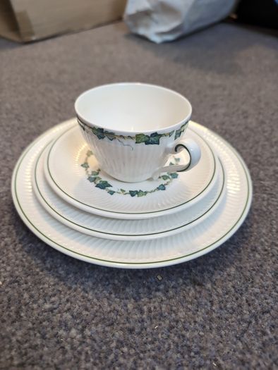 Villeroy & Boch Green Park porcelain set