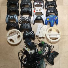 Playstation / Xbox  generic controllers