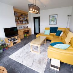 Leather corner sofa