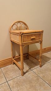 Bedside / Side Table / Plant Stand XS