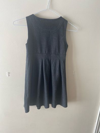 Lily & Dan soft grey pinafore (age 6-7)