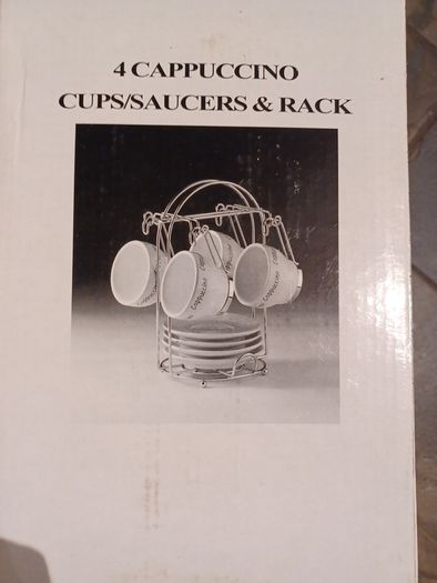Cappuccino Cups/Saucers & Rack
