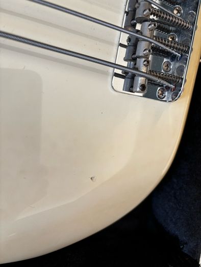 Fender Precision Bass