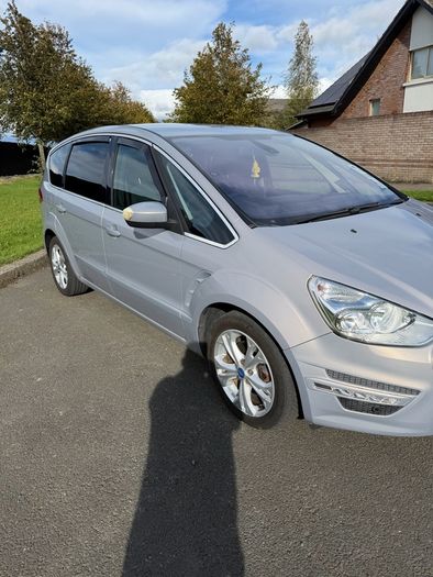2011 Ford S-max