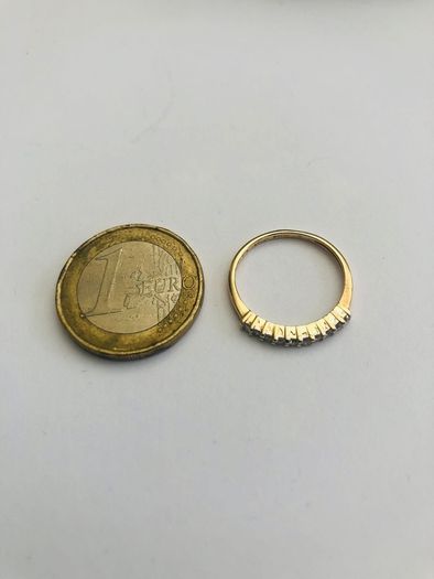 9ct Yellow Gold Diamond Eternity Ring
