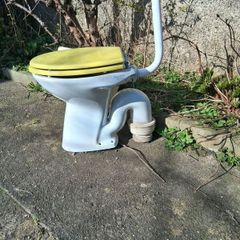 Toilet & cistern