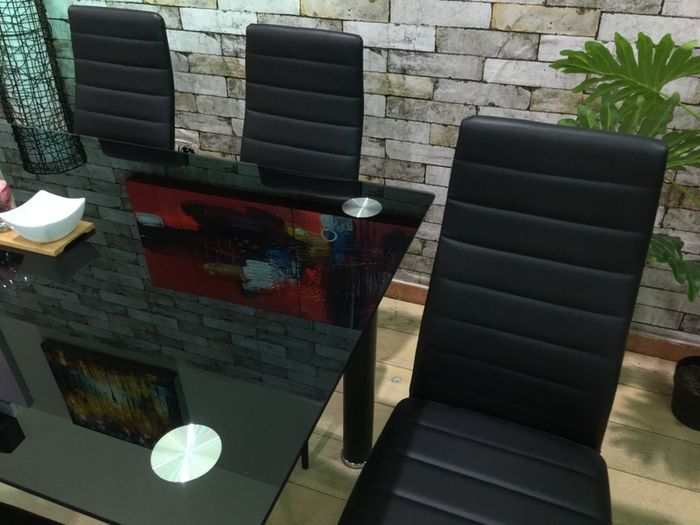 White glass dinning table +6 chairs
