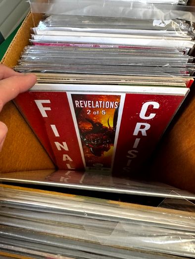 DC Long Comic Box w 250 comics for Sale