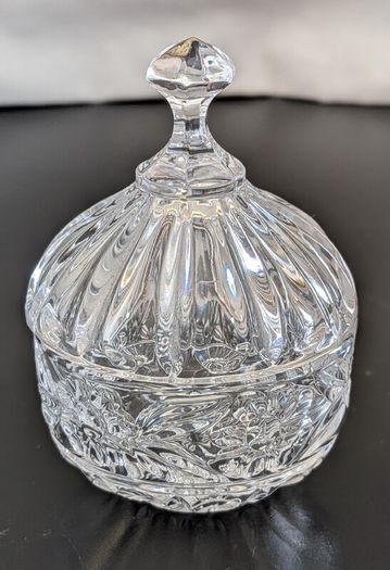 Vintage Cut Glass Lidded Bonbon Trinket Candy Dish Floral 10cm