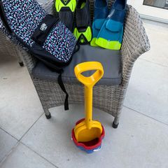 kids flippers Smiggle bag bucket and spade
