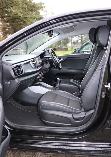 2020 Kia Rio Gt-line Breaking