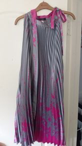 Ladies Dress (Fun, Fun, Fun)