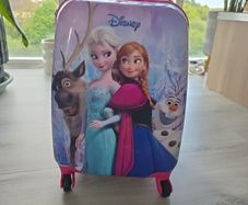 kids suitcase