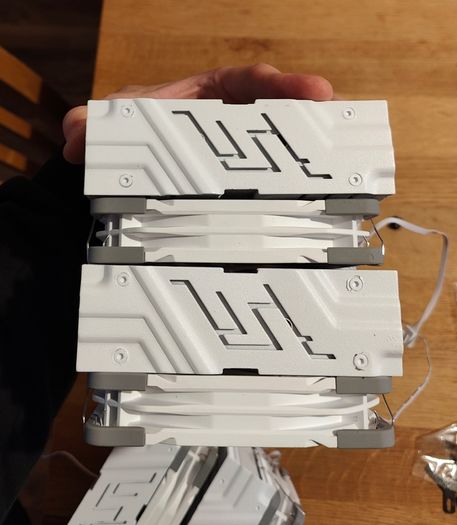 Tempest 6 Pipes Dual Heatsink 120mm ARGB CPU Cooler White