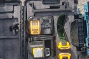 dewalt 3 beam lazerset