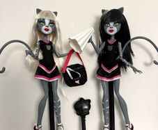 Monster High Fearleading 2012