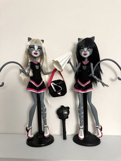 Monster High Fearleading 2012