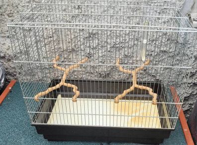 medium size cage