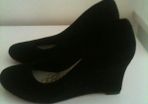 Ladies Black Suede Wedge Heel Shoe Size 3.5