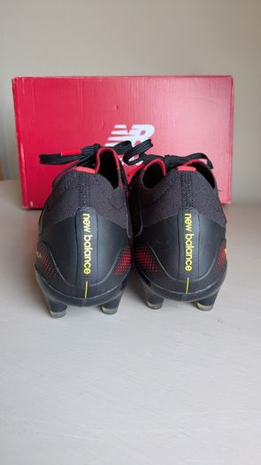 Comfortable Wide Fit New Balance Tekela Elite Low MG V5 Football Boots Like New
