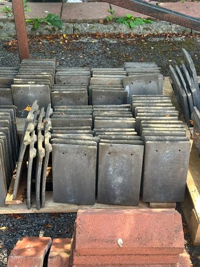 Roofing tile