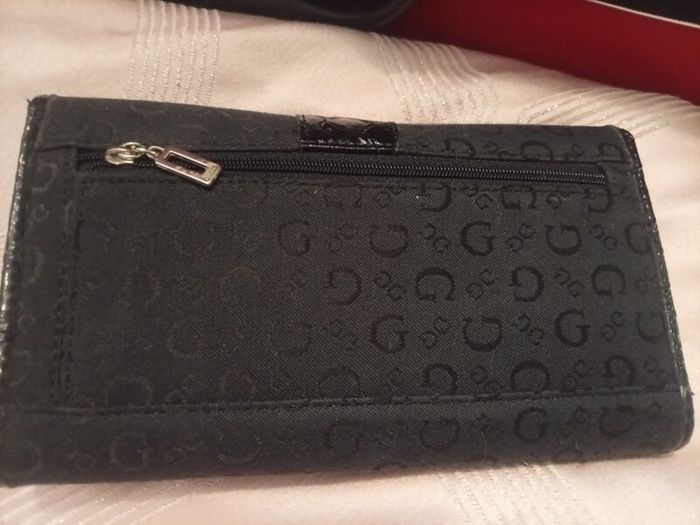 GUESS ladies wallet