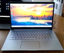Asus Vivobook