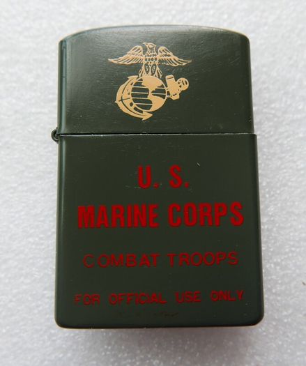 Vintage 1970s U.S. Marine Corps Combat Troops lighter ( works)