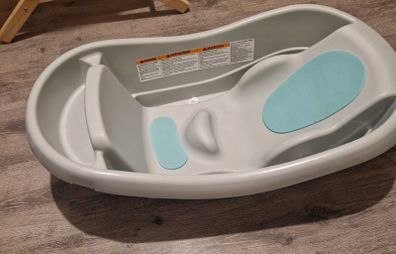 Summer Infant baby bath tub