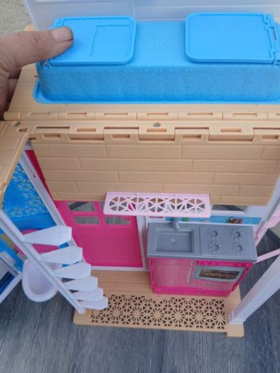 Foldable Barbie House