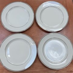 2004 Royal Doulton Platinum Collection Dinner Plates