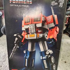 Lego Optimus Prime