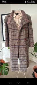 Authentic Valentino Miss V merino wool elegant mid length coat