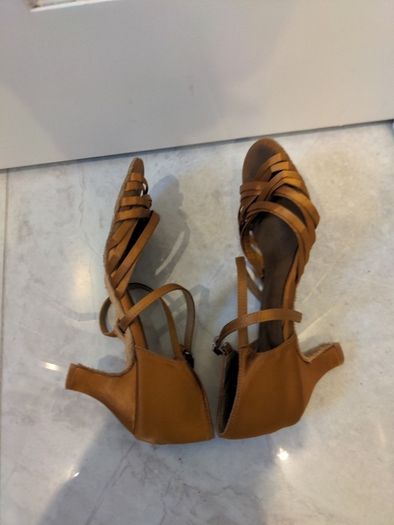 Ladies Latin shoes
