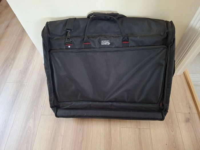 Gator G-MIXERBAG-2621 Large Format Padded Mixer And Equipment Bag